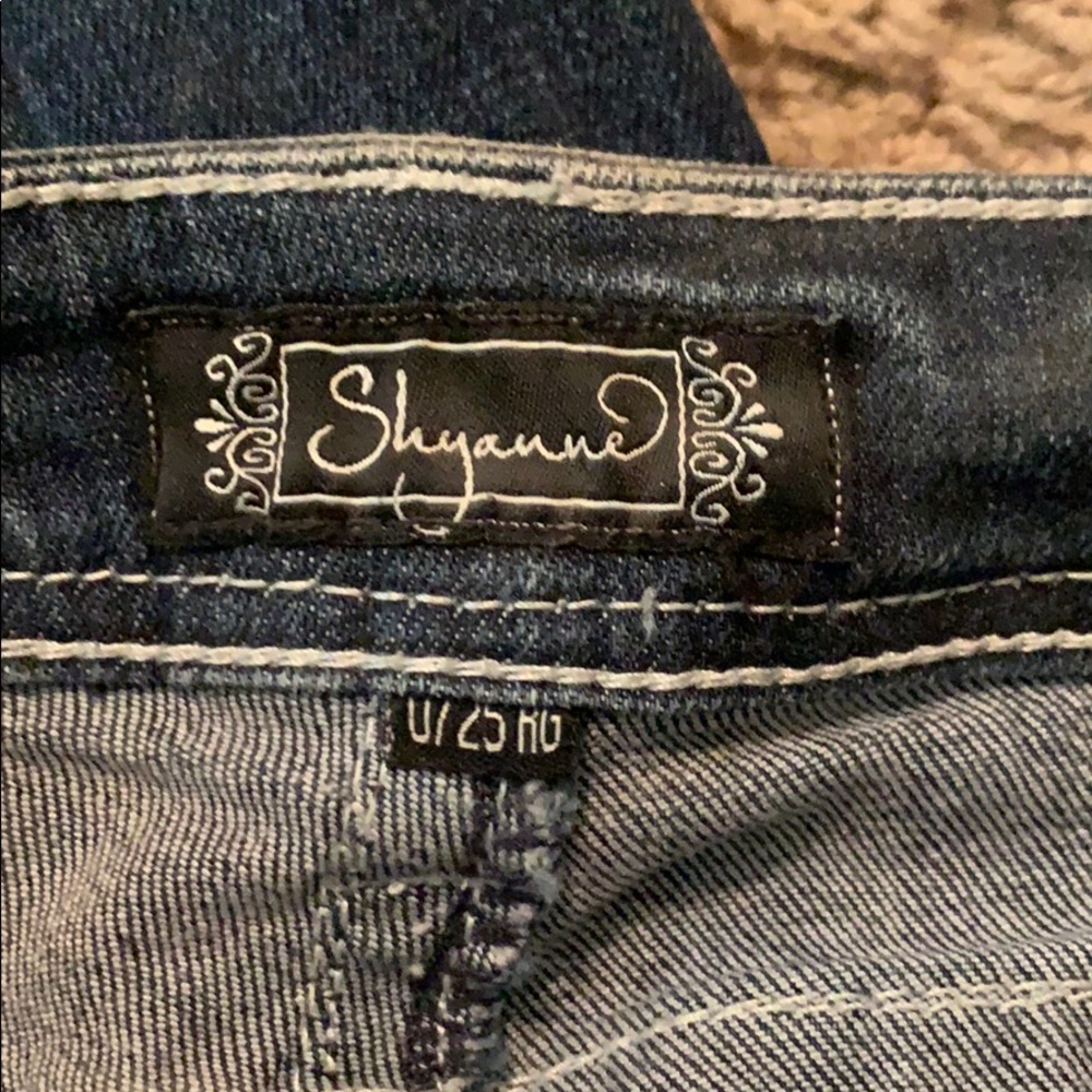 Jeans - Picture 4 of 5